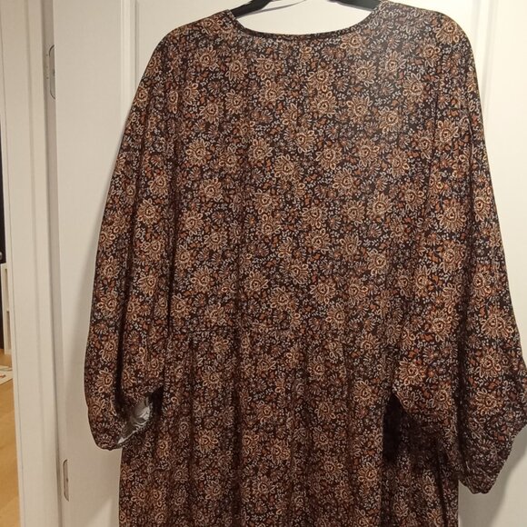 Dress 3XL/4XL - Picture 3 of 4